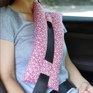 Seatbelt Pillow for Post-Surgery